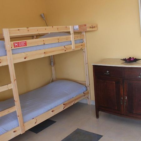 Ericeira Chill Hill Hostel & Private Rooms - Peach Garden Rum bild