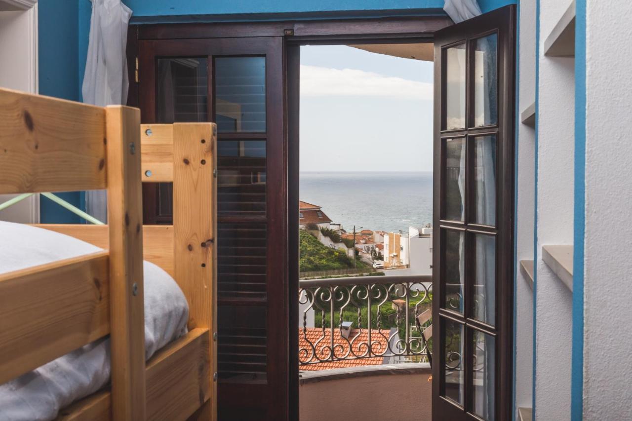 Ericeira Chill Hill Hostel & Private Rooms - Peach Garden Exteriör bild