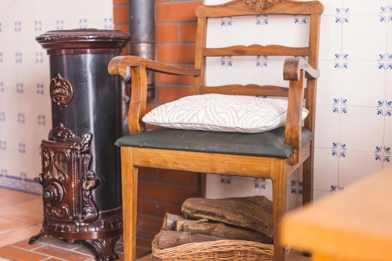 Ericeira Chill Hill Hostel & Private Rooms - Peach Garden Exteriör bild