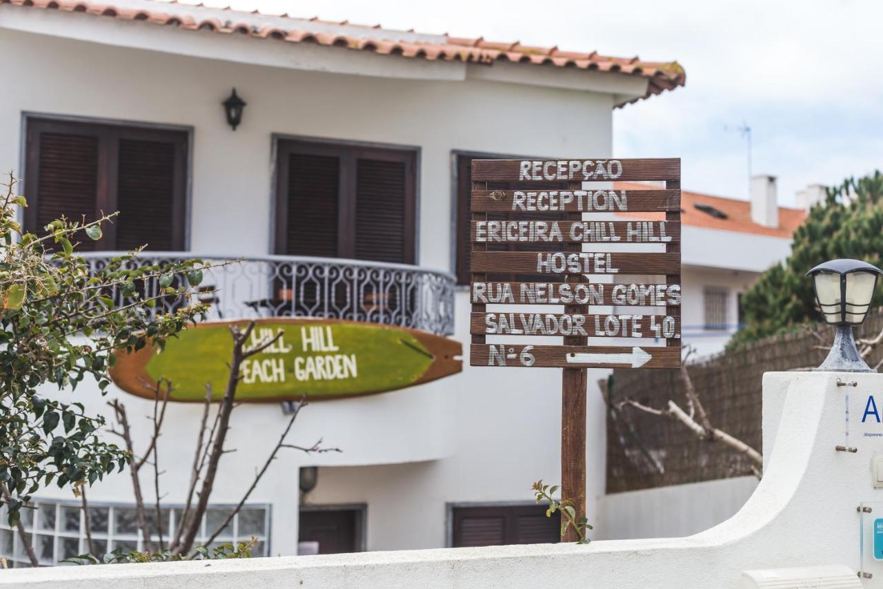 Ericeira Chill Hill Hostel & Private Rooms - Peach Garden Exteriör bild